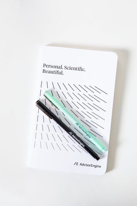 AdvisorEngine 'Le Pen' custom pen set - image2